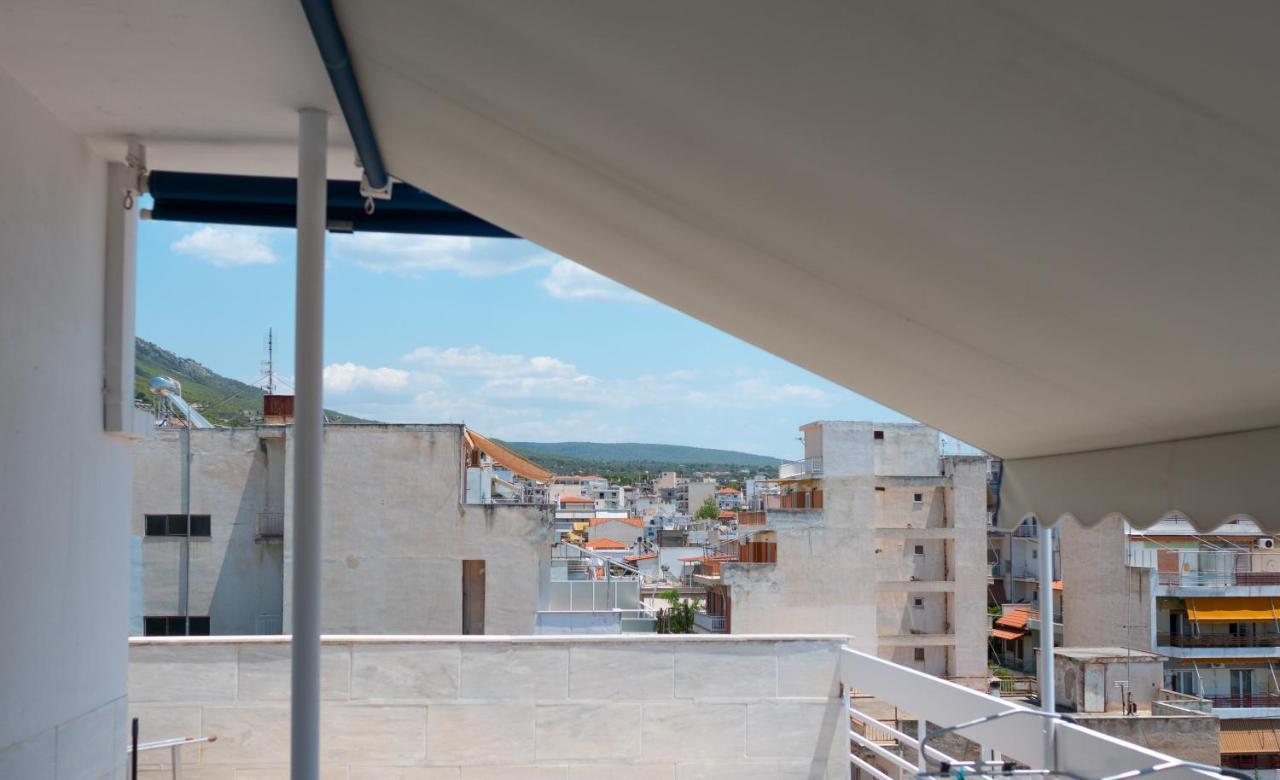 Whitehouse Loutraki Apartment Екстериор снимка