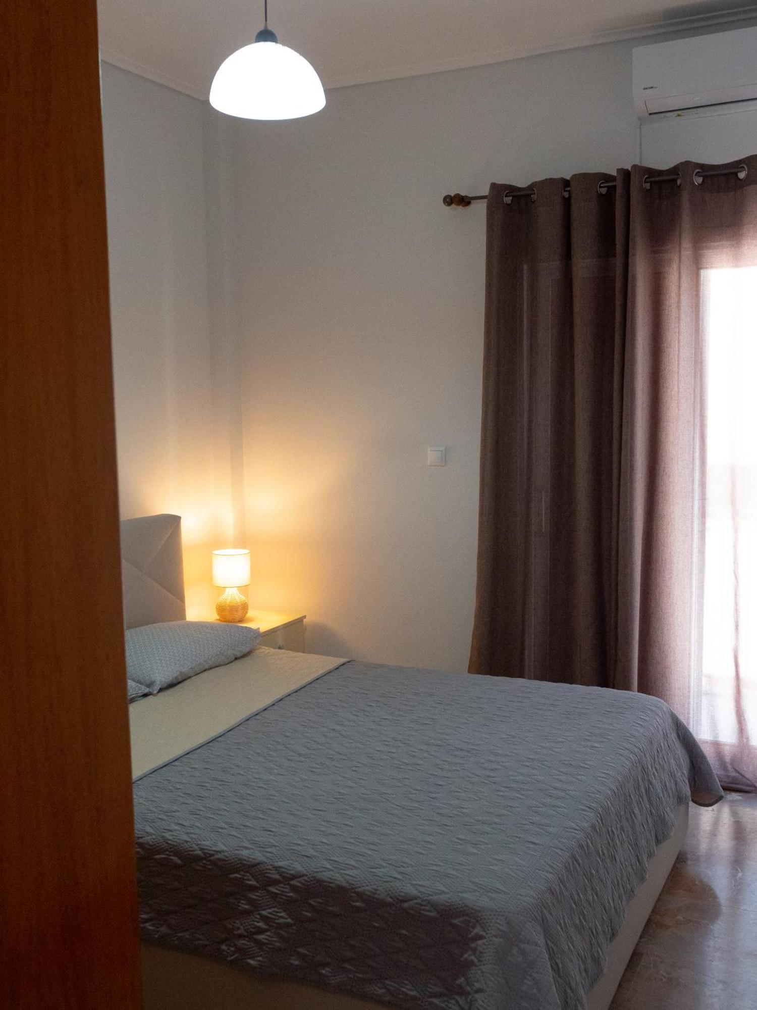 Whitehouse Loutraki Apartment Екстериор снимка